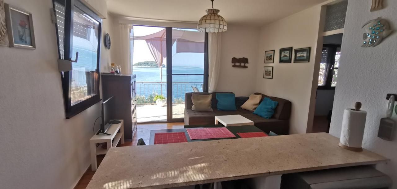 Holiday Home Prižba Zewnętrze zdjęcie
